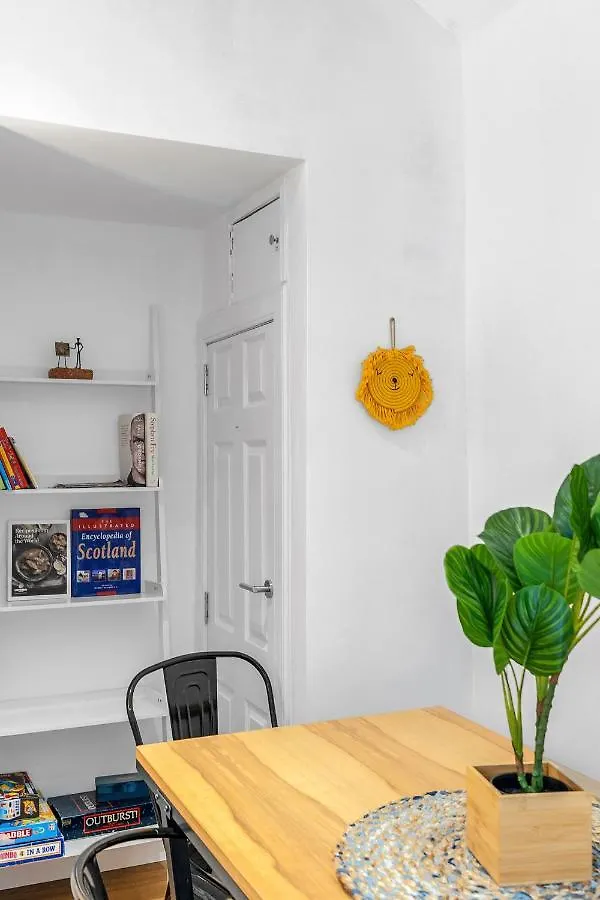 Cheerful Stays - Jamson Pl 3 Bed Apartment Edinburgh United Kingdom
