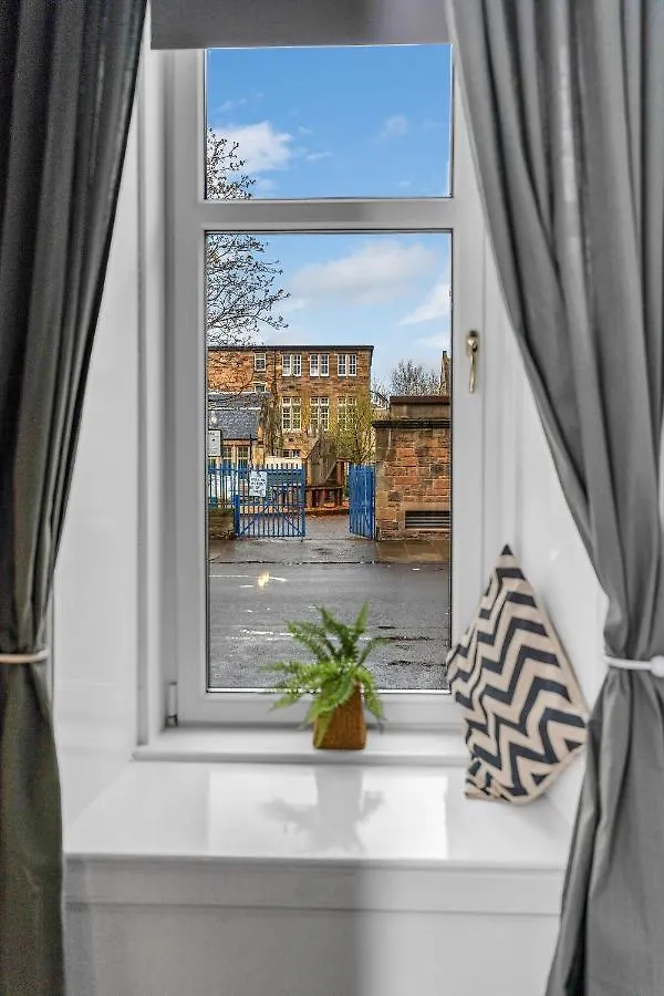 Cheerful Stays - Jamson Pl 3 Bed Apartment エディンバラ